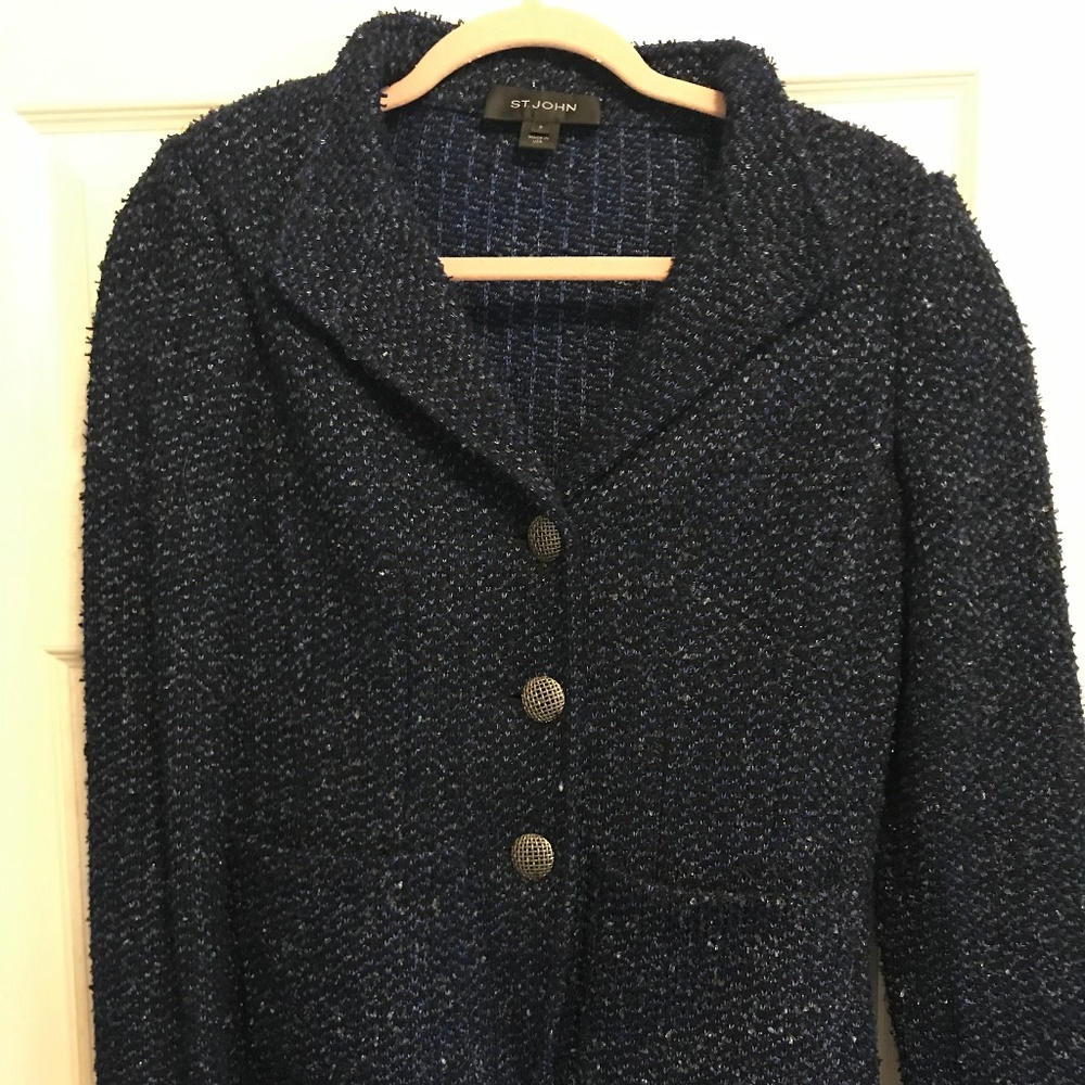 St. John Blue Knit with White Undertone Button Up